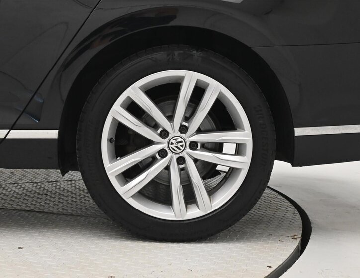 Volkswagen Passat Kombi 2,0 l 110 kw