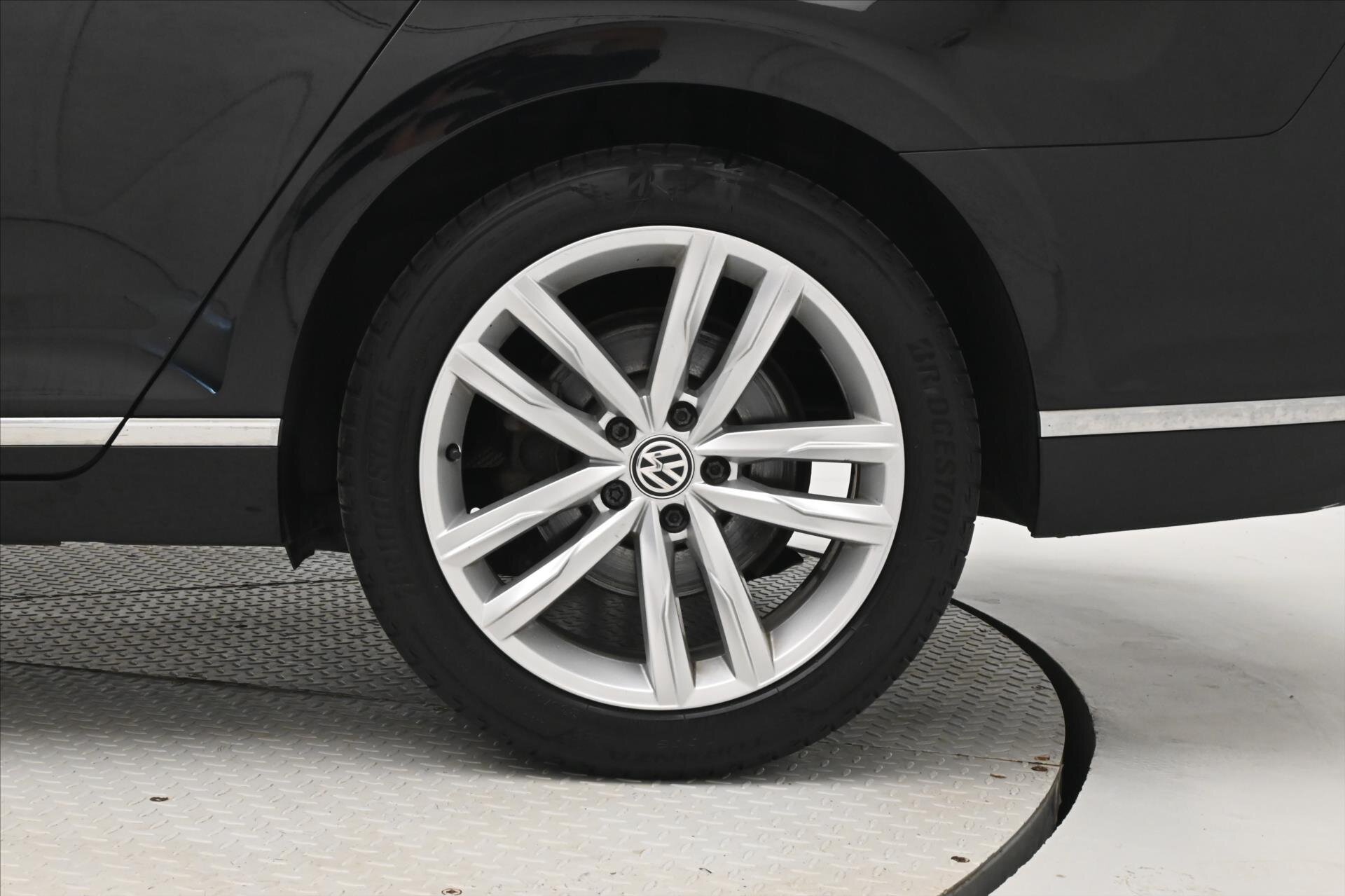 Volkswagen Passat Kombi 2,0 l 110 kw