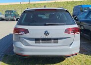 Volkswagen Passat Kombi 2,0 l 110 kw