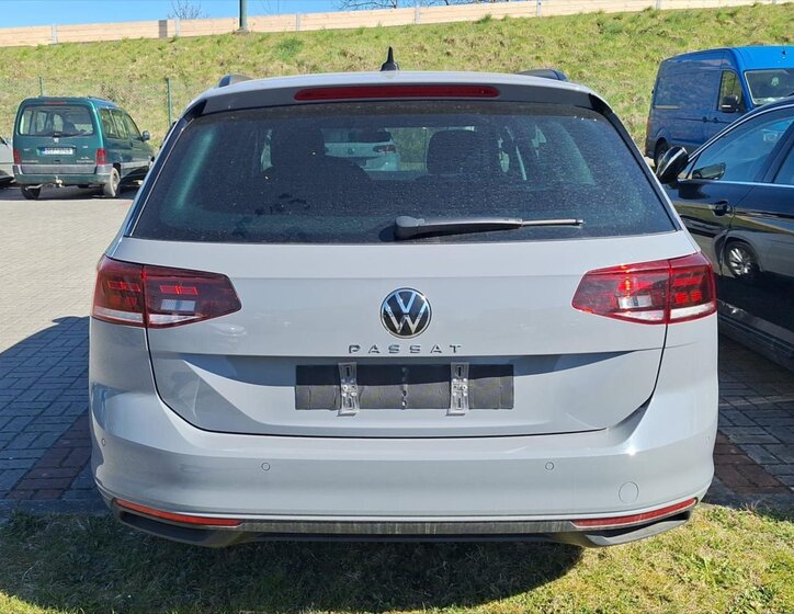 Volkswagen Passat Kombi 2,0 l 110 kw