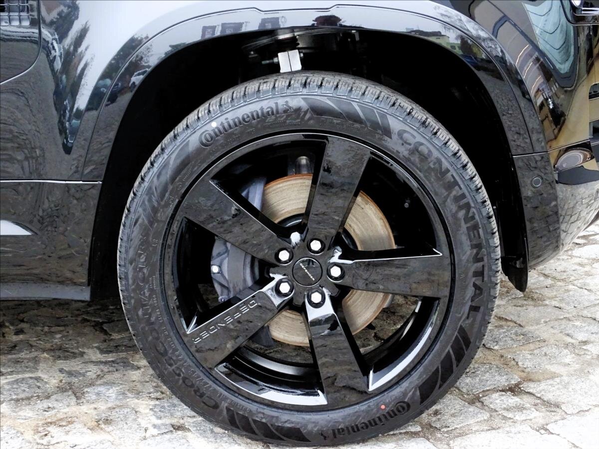 Land Rover Defender SUV 5,0 l 313 kw