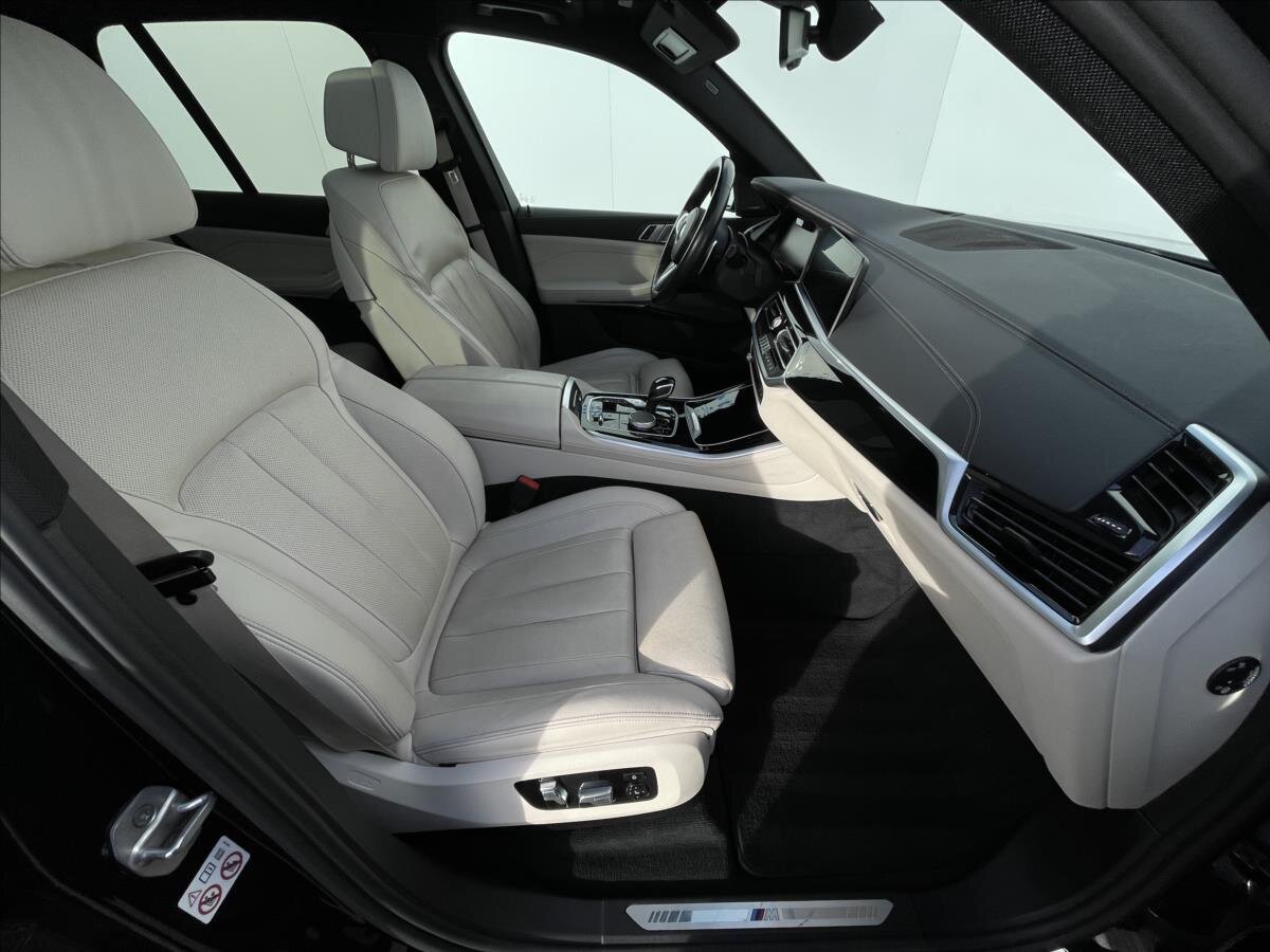 BMW X5 SUV 3,0 l 245 kw