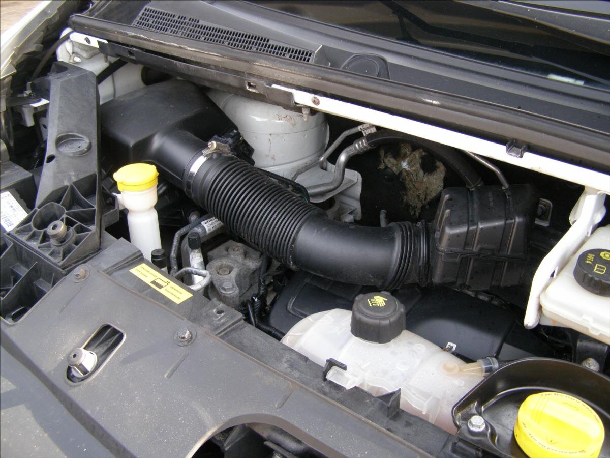 Renault Trafic Kombi 1,6 l 89 kw