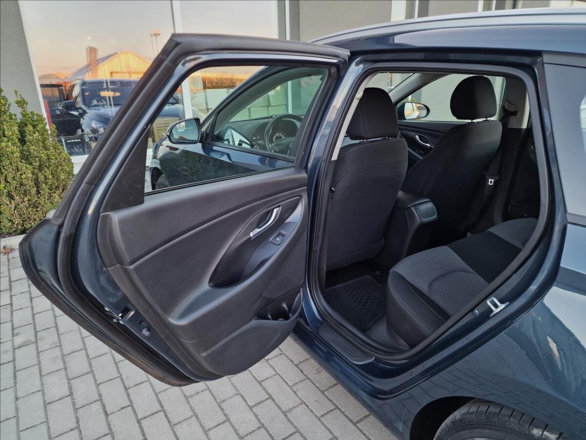 Hyundai i30 Kombi 1,6 l 85 kw