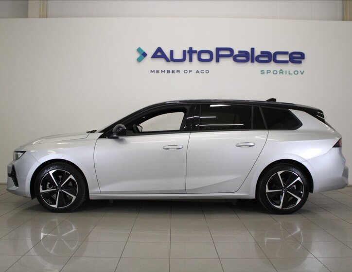 Opel Astra Kombi 1,2 l 96 kw