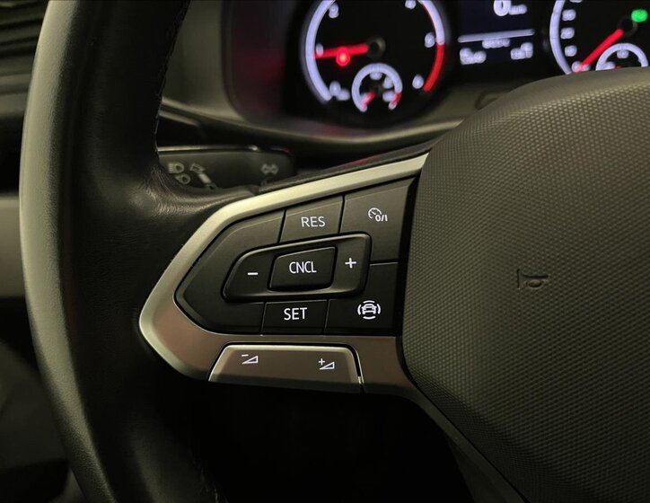 Volkswagen Transporter 16