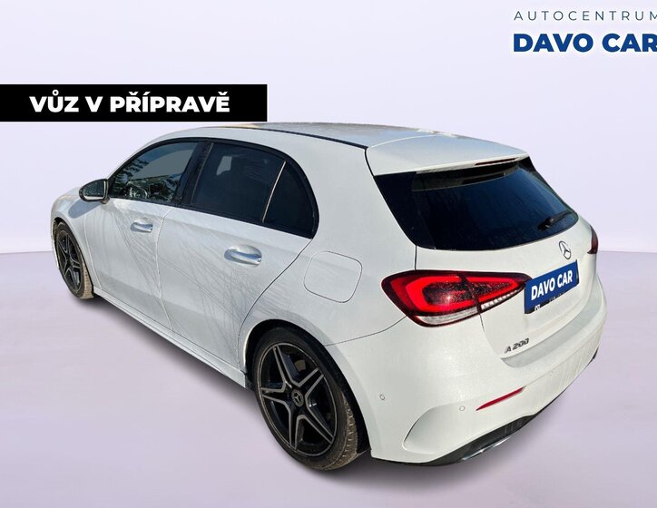 Mercedes-Benz Třídy A Hatchback 1,3 l 120 kw