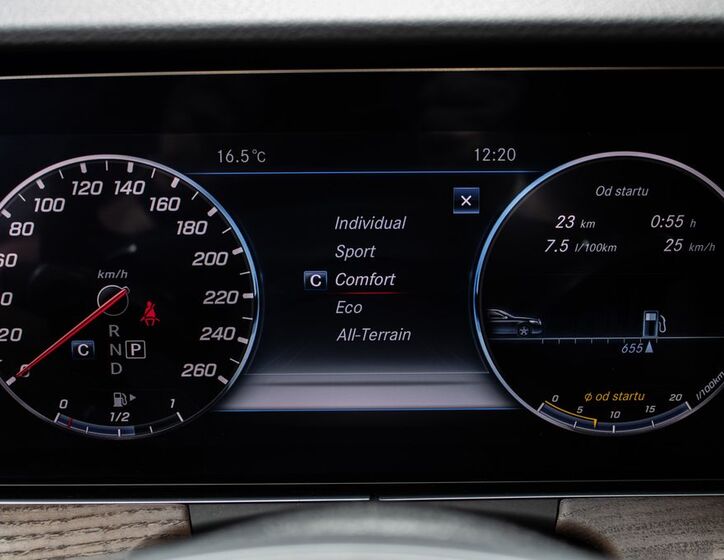 Mercedes-Benz Třídy E 14