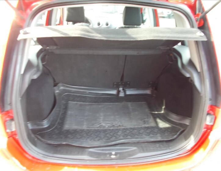 Ford Fusion Kombi 1,4 l 59 kw