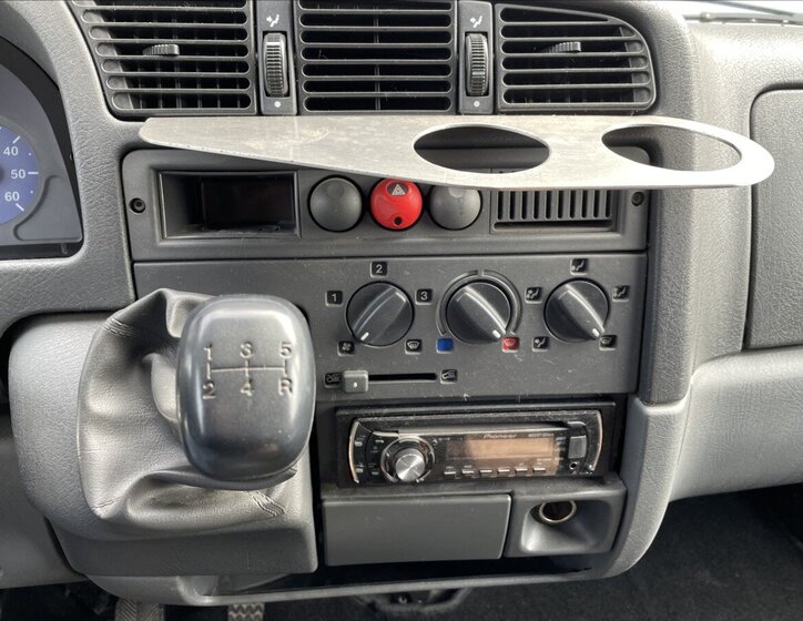 Peugeot Ostatní Ostatní 2,8 l 93 kw