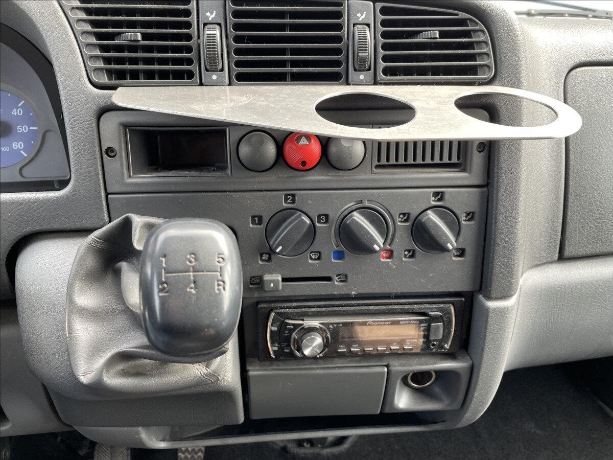 Peugeot Ostatní Ostatní 2,8 l 93 kw