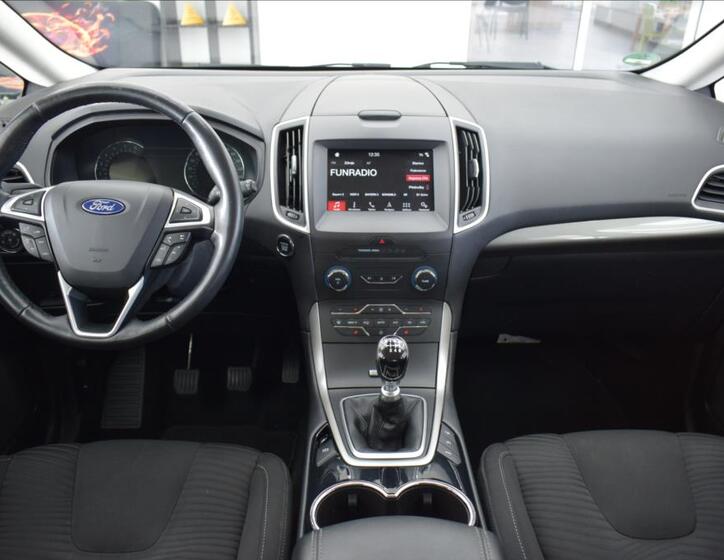Ford S-MAX 15