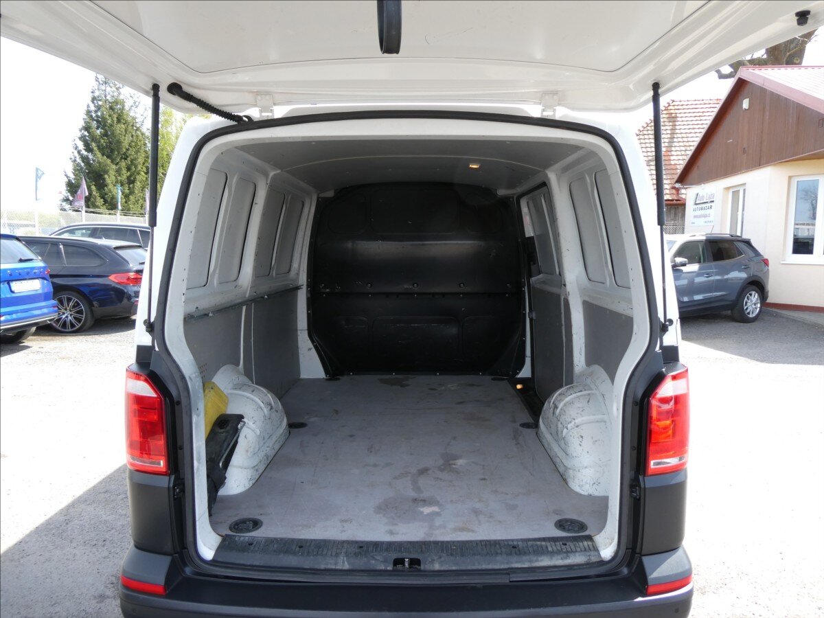 Volkswagen Transporter Skříň 2,0 l 75 kw