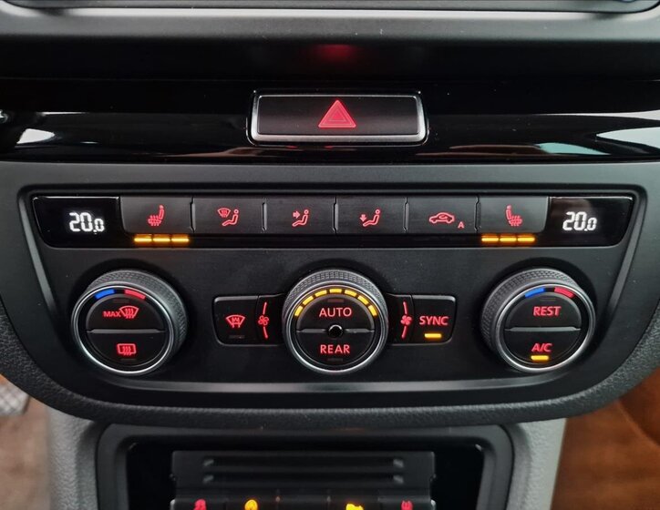 Volkswagen Sharan Kombi 2,0 l 110 kw