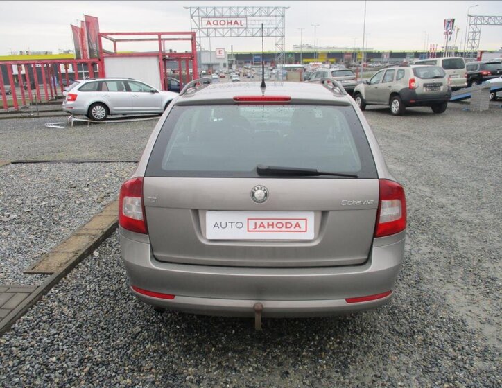 Škoda Octavia Kombi 1,6 l 77 kw