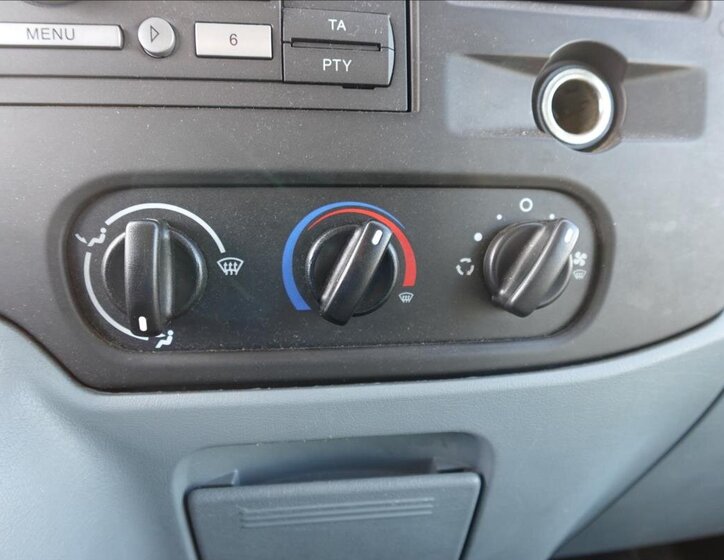 Ford Transit Skříň 2,4 l 85 kw