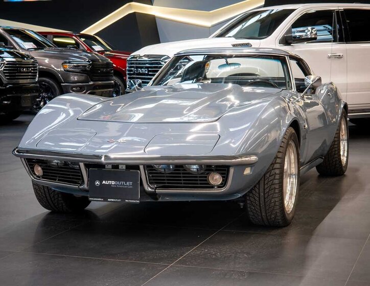 Chevrolet Corvette 4
