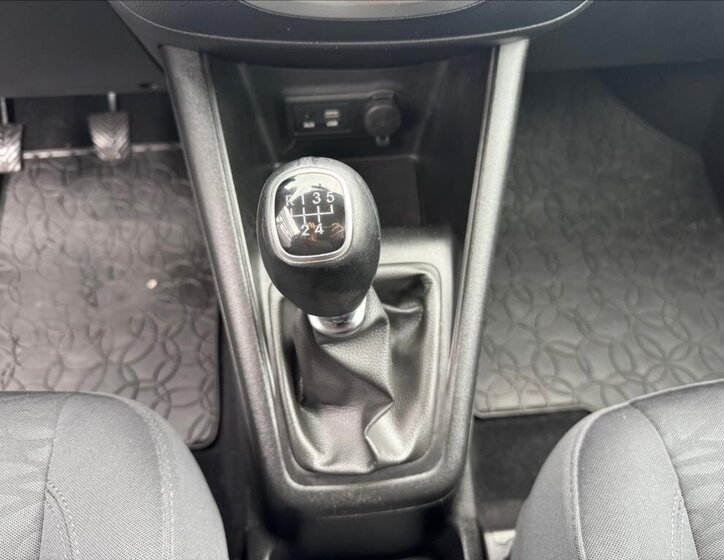 Hyundai ix20 MPV 1,4 l 66 kw