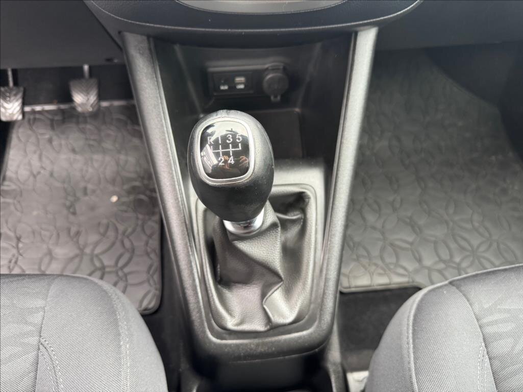 Hyundai ix20 MPV 1,4 l 66 kw