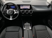 Mercedes-Benz GLA 12