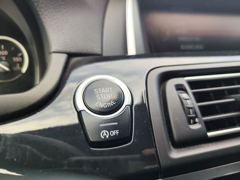 BMW Řada 5 Sedan / Limuzína 2,0 l 140 kw