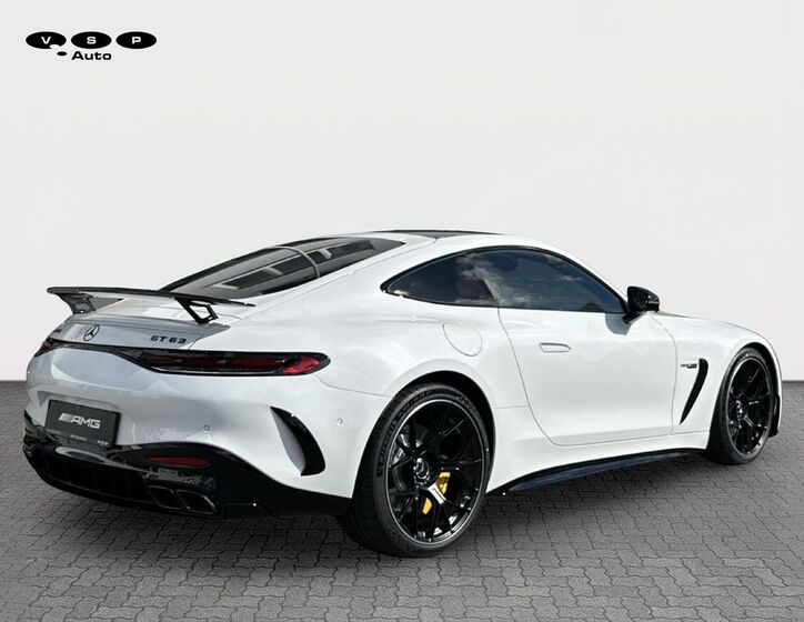 Mercedes-Benz AMG GT 5