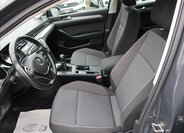 Volkswagen Passat 13