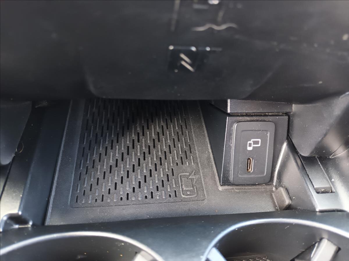 Mercedes-Benz GLC SUV / Terénní 2,0 l 180 kw