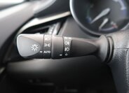 Toyota C-HR SUV / Terénní 1,8 l 72 kw