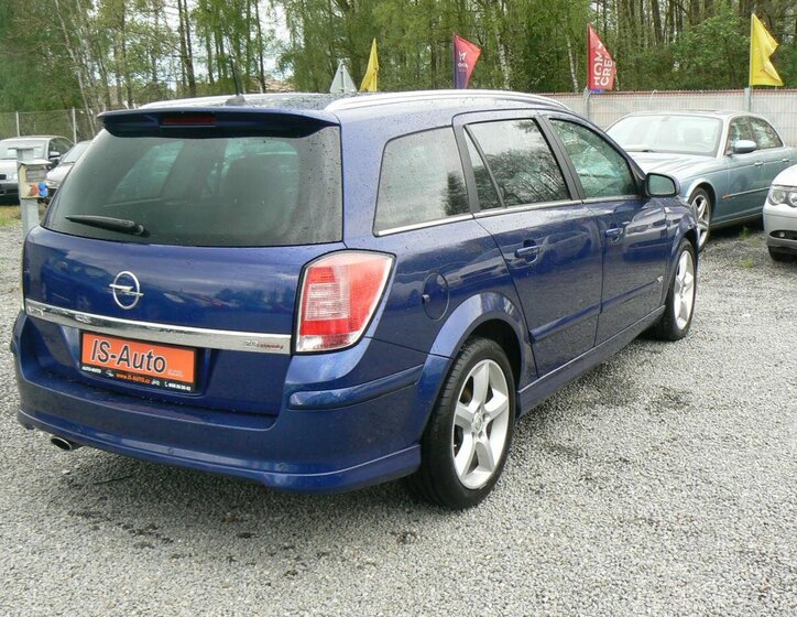 Opel Astra Kombi 2,0 l 147 kw