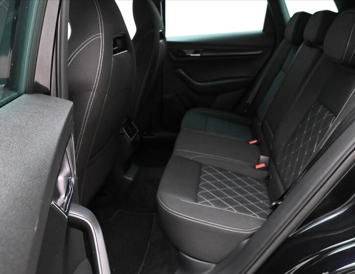 Škoda Karoq SUV 1,5 l 110 kw