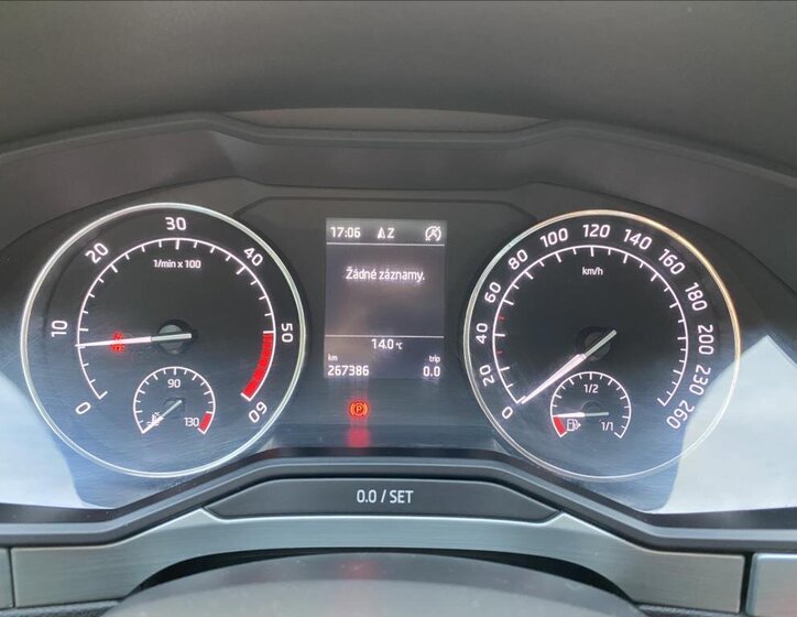 Škoda Superb Kombi 2,0 l 110 kw