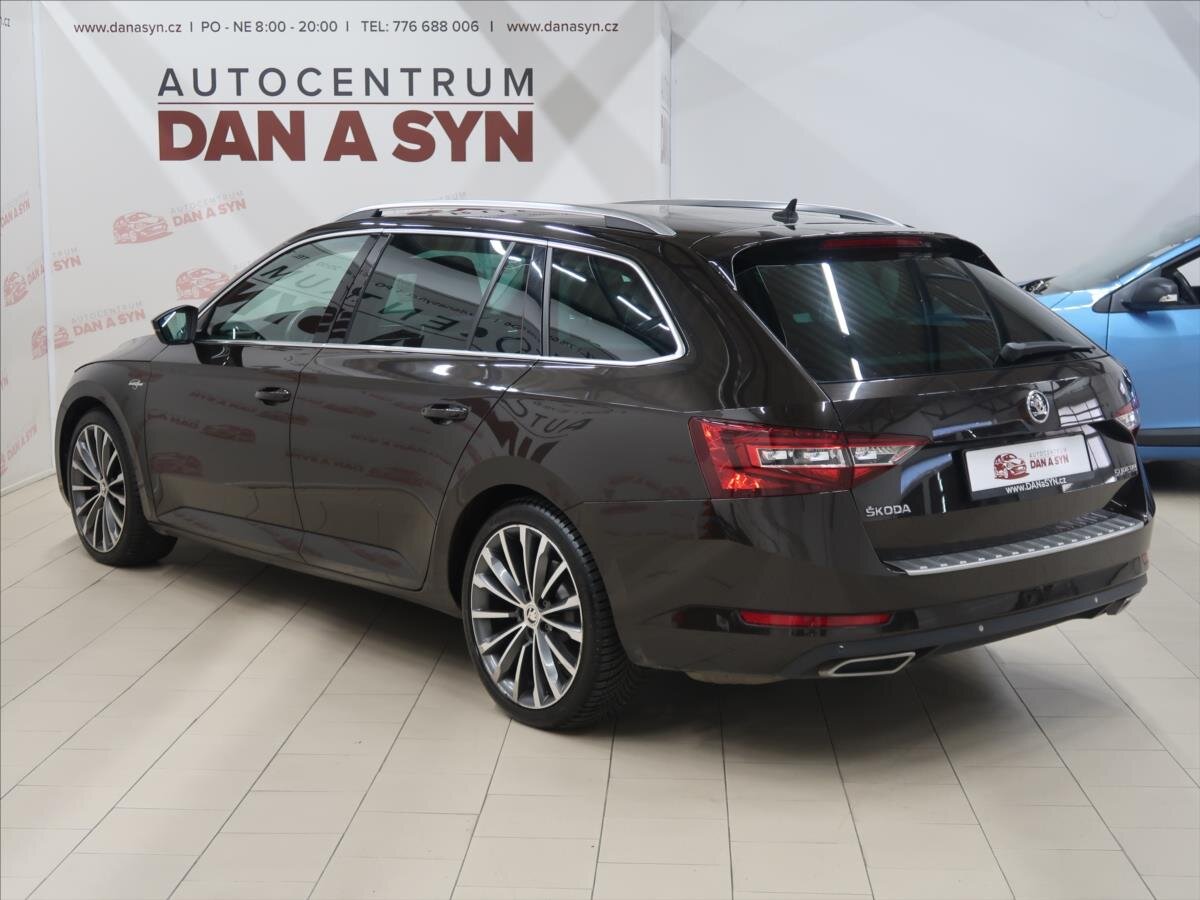 Škoda Superb Kombi 2,0 l 140 kw