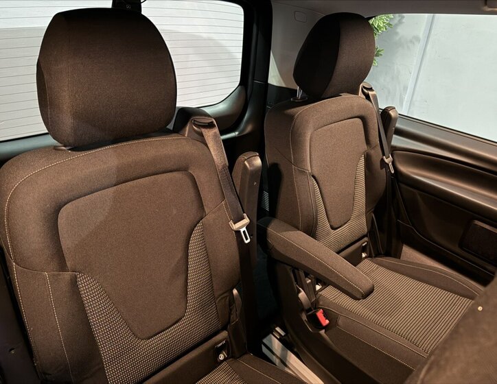 Mercedes-Benz Třídy V Kombi 2,0 l 174 kw