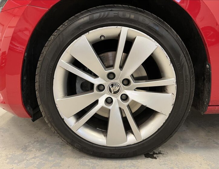 Škoda Superb Kombi 2,0 l 147 kw