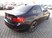 BMW Řada 3 Sedan / Limuzína 2,0 l 135 kw