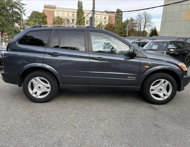 SsangYong Kyron 10