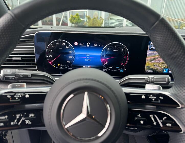 Mercedes-Benz GLE 10