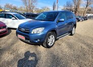 Toyota RAV4 SUV / Terénní 2,2 l 100 kw