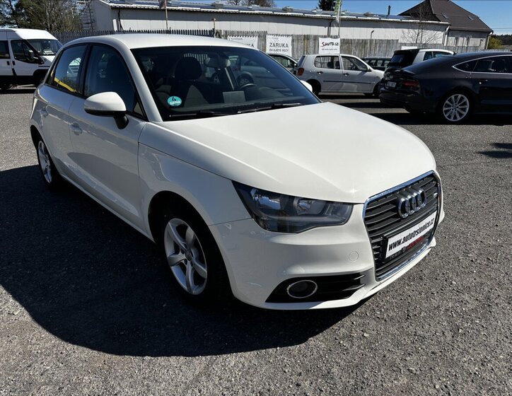 Audi A1 Hatchback 1,2 l 63 kw