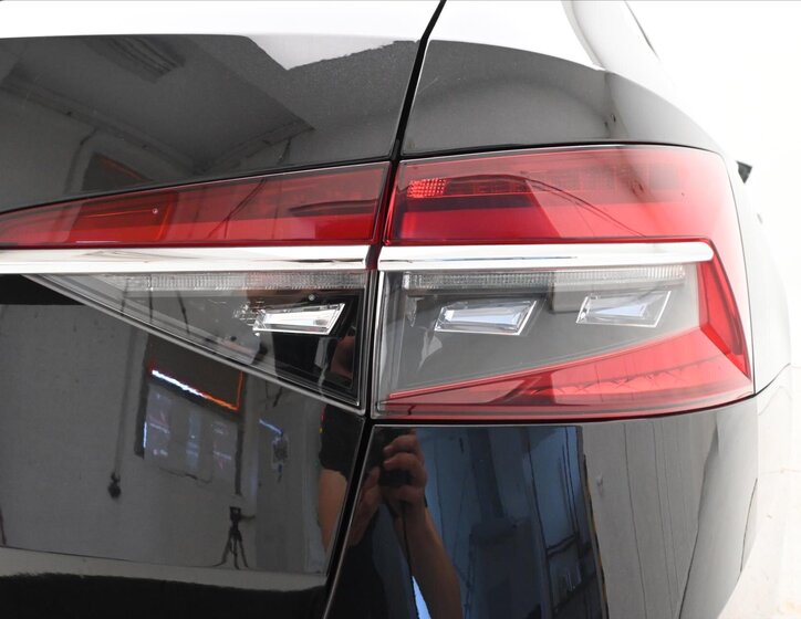 Škoda Superb Kombi 2,0 l 110 kw