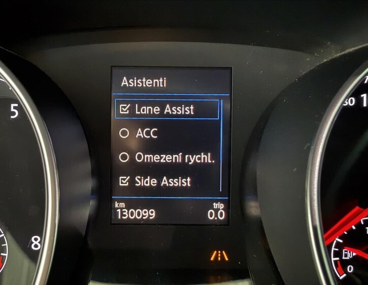 Volkswagen Touran Kombi 1,5 l 110 kw