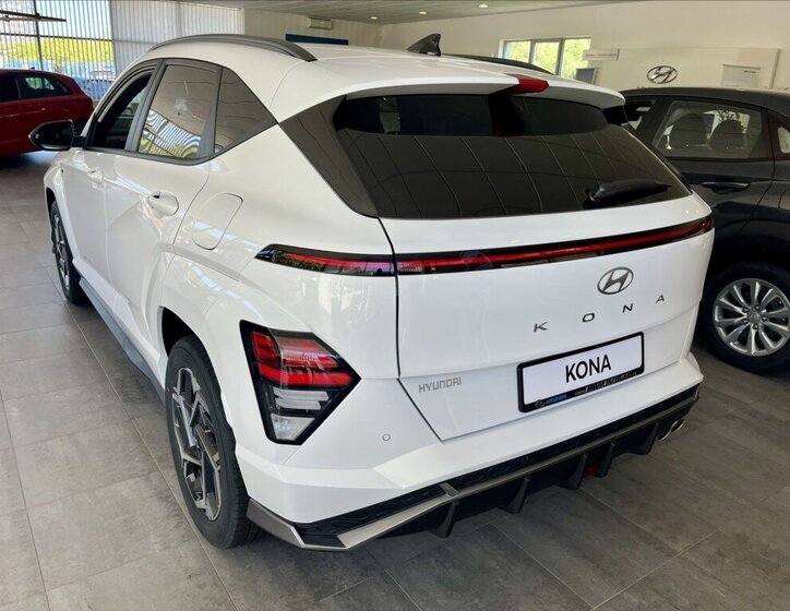 Hyundai Kona SUV / Terénní 1,6 l 145 kw
