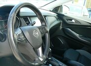 Opel Grandland X SUV / Terénní 1,2 l 96 kw