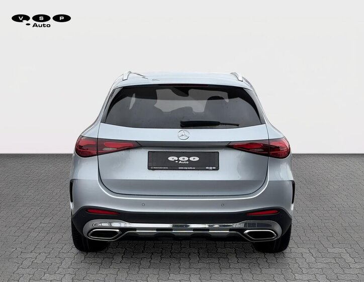 Mercedes-Benz GLC SUV 2,0 l 145 kw