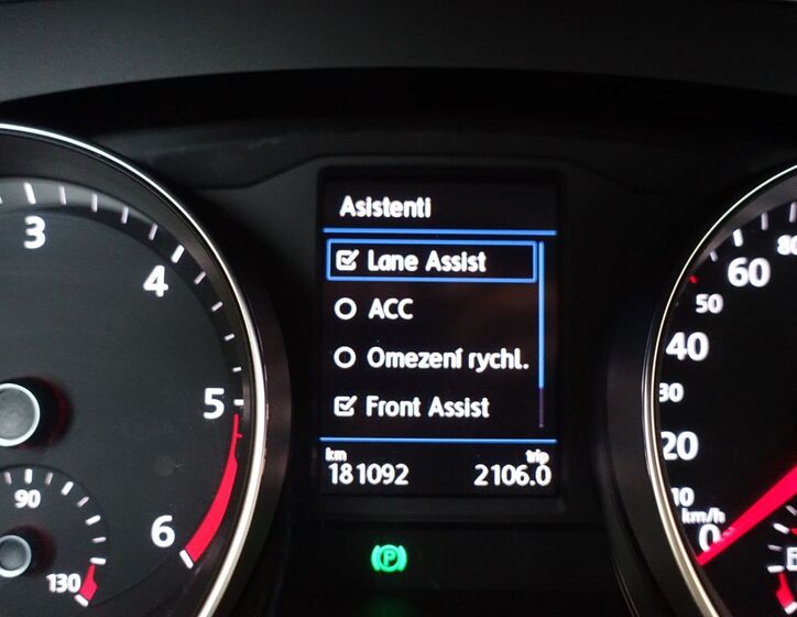 Volkswagen Passat Kombi 2,0 l 110 kw