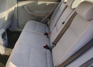 Volkswagen Golf Sedan 0,0 77 kw