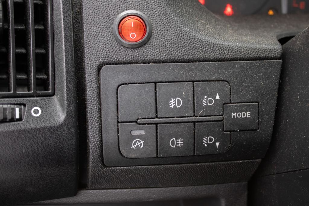 Peugeot Boxer Skříň 2,2 l 121 kw