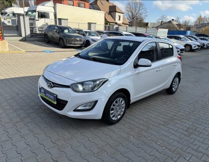 Hyundai i20 3