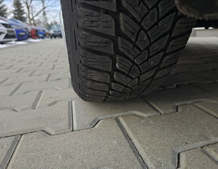 Peugeot 2008 Kombi 1,6 l 88 kw